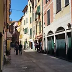 La Merlettaia *